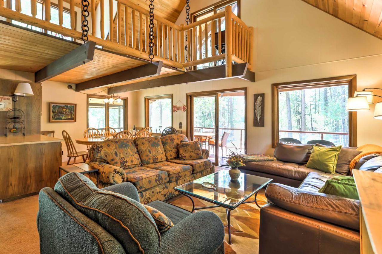 Riverside Winthrop Chalet With Hot Tub And 2 Decks! 외부 사진