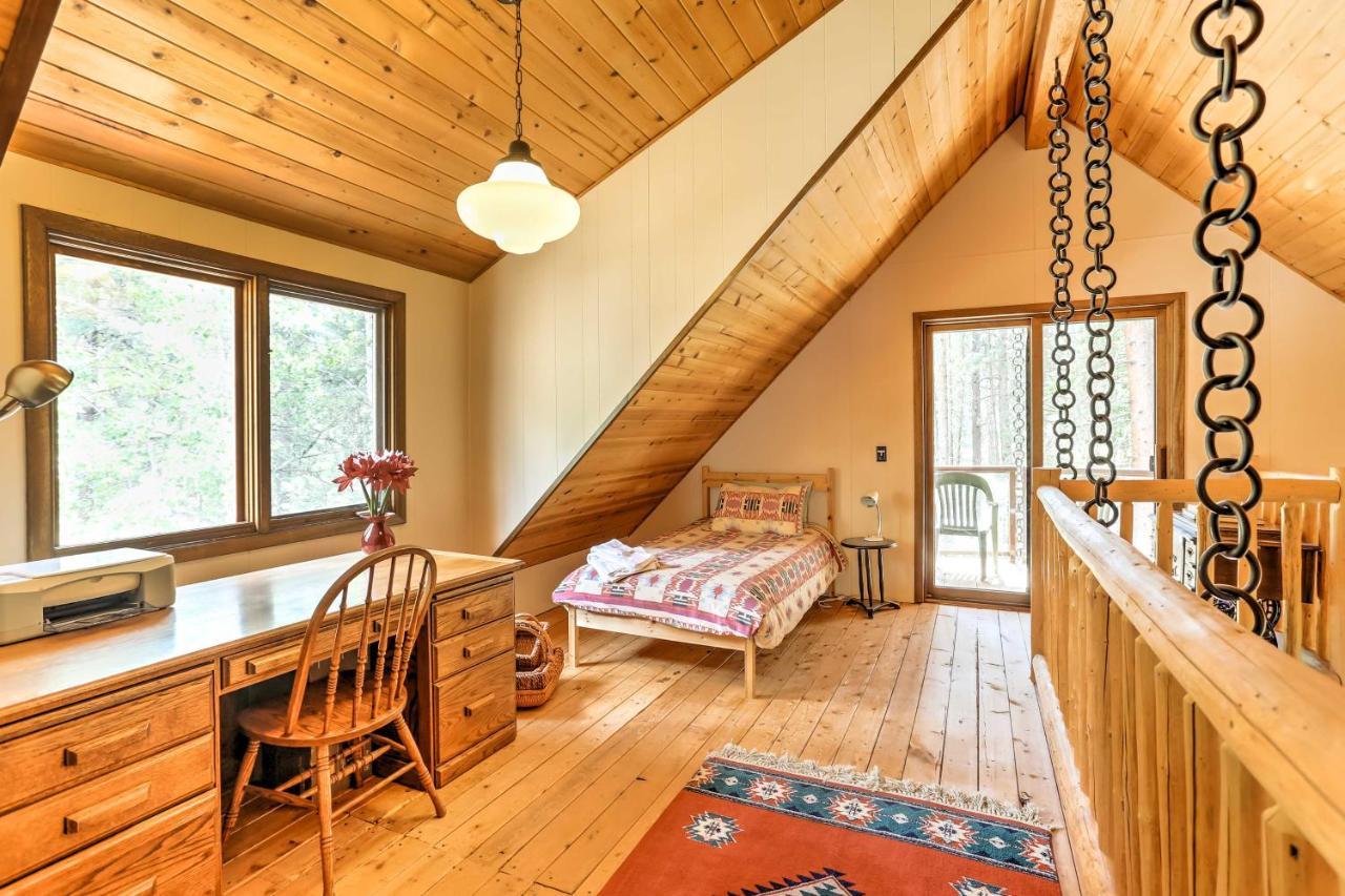 Riverside Winthrop Chalet With Hot Tub And 2 Decks! 외부 사진